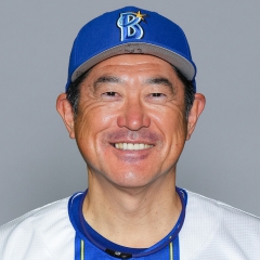 横浜ベイスターズ ベイスターズ DeNA 石井琢朗 石井 2000本 横浜DeNAベイスターズ 石井 琢朗 選手情報 プロ野球|スポーツ