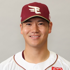 楽天イーグルス　鈴木翔天　直筆サイン入りボール　台座付き　球団ホログラム付き 9/9(金)12:00】鈴木翔天選手「プロ初勝利記念グッズ」発売