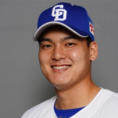 石川昂弥選手 BBM ルーキーエディションプレミアム 横版 直筆