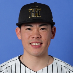 阪神タイガース 鈴木勇斗 フェイスタオル - メルカリ
